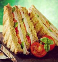 Beyaz Peynirli-Domatesli Tost